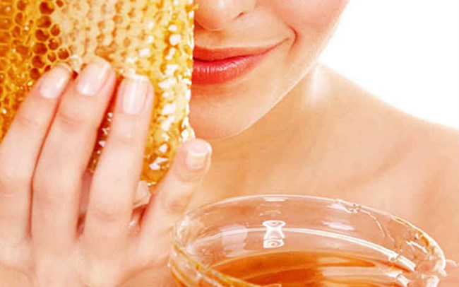 Honey Face Pack Is BRILLIANT For Your Skin!