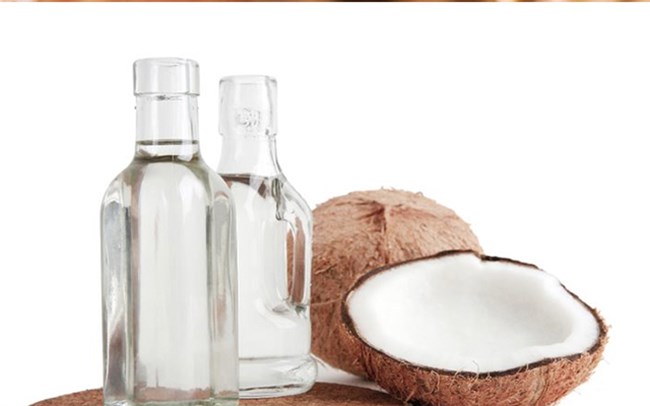Virgin Coconut Oil The Boon For Your Hair!